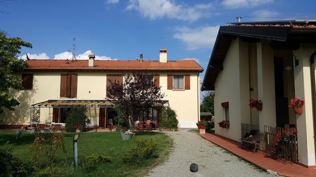 Agriturismo Ca' Di Mazza Monzuno ภายนอก รูปภาพ