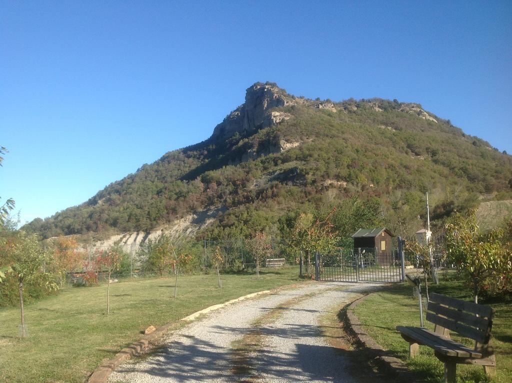 Agriturismo Ca' Di Mazza Monzuno ภายนอก รูปภาพ